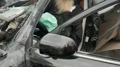 مصرع راهب وإصابة آخر في انقلاب سيارة بطريق مصر إسكندرية الصحراوي (صور) 