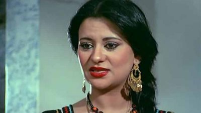 فريدة سيف النصر عن وصفها بالفنانة الساخنة: 