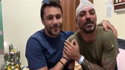 حقيقة وفاة عمرو زكي (فيديو) 