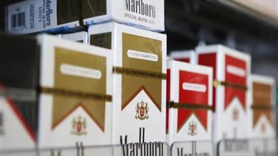 قلق وترقب.. تعديلات القيمة المضافة تثير المخاوف من زيادات جديدة في أسعار السجائر