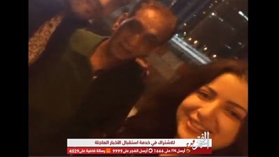 منى فاروق تظهر بصحبة السبكي.. هل يجمعهما عمل جديد؟