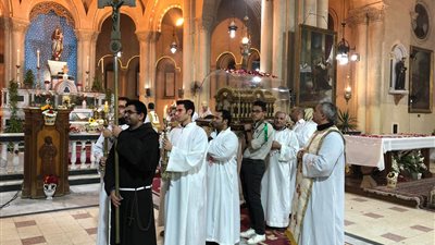 رفات القديسة تريزا تزور كنيسة العذراء ببولاق