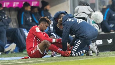 مدة غياب كومان بعد إصابته برباط صليبي .. هل سيعلن اعتزاله؟