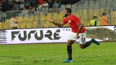 مفاجأة.. الأهلي يدرس قيد كهربا على حساب نجم الفريق المصاب