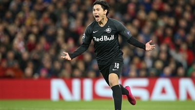 مقابل شرط جزائي.. مينامينو أول صفقة نارية لليفربول في الانتقالات الشتوية