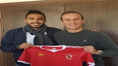 أول تعليق من أبو تريكة على انضمام كهربا للأهلي