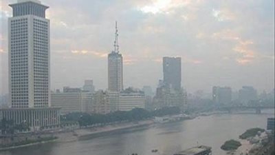 تقلبات جوية عنيفة.. الأرصاد الجوية تُحذر من حالة الطقس مساء اليوم