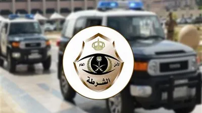 تحطم زجاج السيارات لسرقتها.. عصابة تثير الذعر بمكة