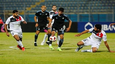 ديسابر يعلن قائمة بيراميدز لمواجهة الجونة غدًا