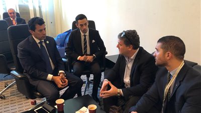 وزير الشباب والرياضة يلتقي وفد شركة Google