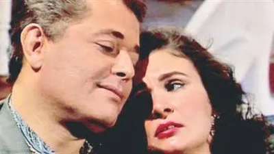 يسرا تتحدث عن انهيارها من البكاء أثناء تصوير مشهد الجنازة في رأفت الهجان (فيديو)