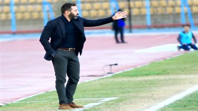 حازم إمام يهاجم جماهير الأهلي بتعليق مثير.. تعرف على التفاصيل