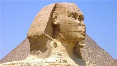 زاهي حواس يكشف من كسر أنف أبو الهول؟ (فيديو)