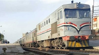 خروج قطار عن القضبان بطنطا