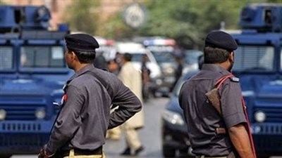 باكستان: مقتل شرطيين كانا يرافقان فريق تطعيم ضد شلل الأطفال