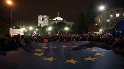 احتجاجات في بولندا على أحدث الإصلاحات القضائية