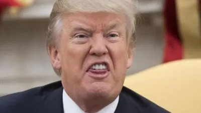 قرار مجلس النواب بعزل ترامب وإحالته للمحاكمة