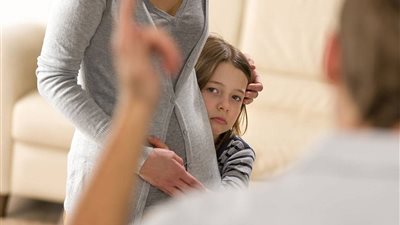 خبراء: إنشاء جهاز الشرطة الأسرية يحمى الأطفال من العنف والإيذاء