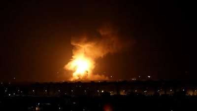 طائرات إسرائيلية تقصف مواقع حماس في غزة 