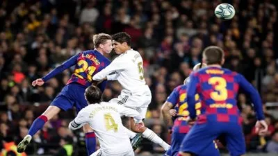 برشلونة يعلن غياب نجمه عن مباراة ألافيس.. صدمة جديدة تحاصر فالفيردي