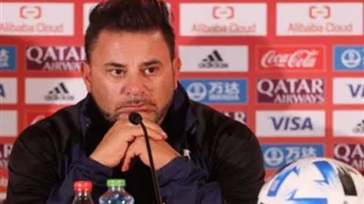 مدرب مونتيري: أعد الجماهير بتشكيل ناري أمام الهلال لتحقيق الفوز