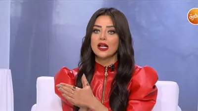 رضوى الشربيني: فترة الخطوبة لا بد أن تكون 12 شهرا (فيديو)
