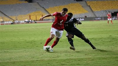 الأهلي يستعيد أحمد فتحي أمام الاتحاد