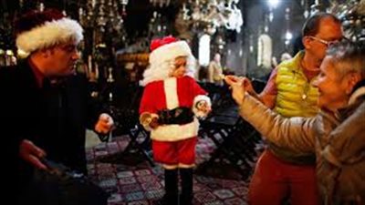 كيف يحتفل الأقباط بعيد الميلاد في مصر والعالم؟