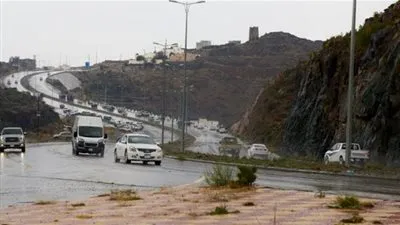 أمطار رعدية ورياح نشطة في 6 مناطق بالمملكة