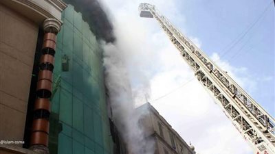 السيطرة على حريق في مول تجاري ببني سويف