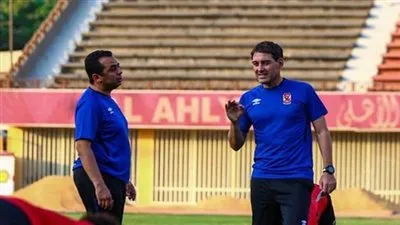 انقلاب في الأهلي بسبب رينيه فايلر