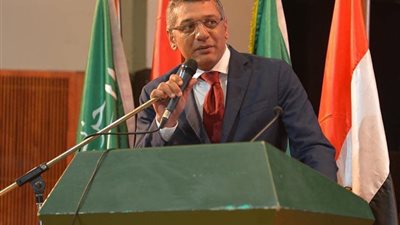 التعديل الوزاري| الوفد يطالب الحكومة الجديدة بالاهتمام بصغار المصنعين