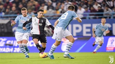 نسور لاتسيو تصطاد يوفنتوس بالثلاثة ويتوجون بكأس السوبر الإيطالي