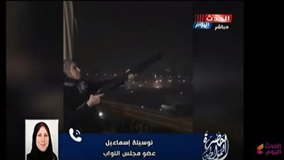 مشادة بين برلمانية وإعلامي على الهواء تنتهي بإغلاق الهاتف