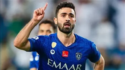 لاعب الهلال السابق يدعم خربين عقب المطالبات برحيله