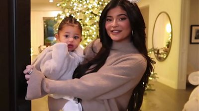 كريس جينر تهادي حفيدتها بأفضل هدية على الإطلاق