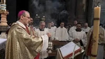 بطريرك القدس للاتين يرأس قداس عيد الميلاد بحضور 