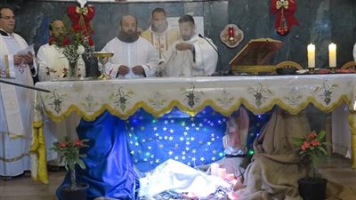 الكنيسة الفرنسيسكانية بالأقصر تحتفل بعيد الميلاد