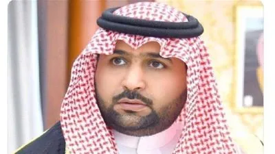 نائب أمير جازان ينقل تعازي قيادة المملكة لأهل الشهيد 