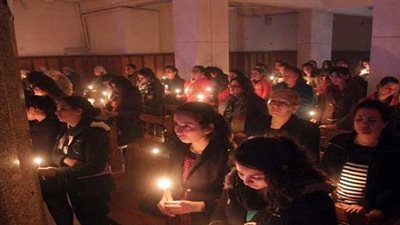 الكنائس تتزين للاحتفال برأس السنة الثلاثاء