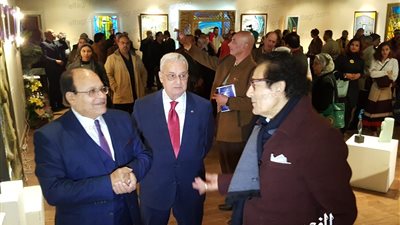 فاروق حسني في افتتاح معرض للفنان محمد زينهم بدار الأوبرا