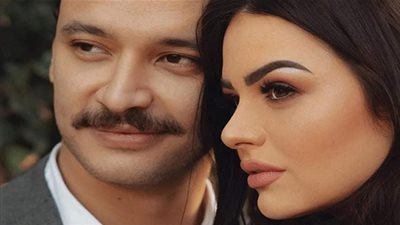 خطوبة هنادي مهنا وأحمد خالد صالح.. شاهد الصور