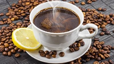 الإسبريسو مع الليمون تساعد على التخلص من الصداع النصفي