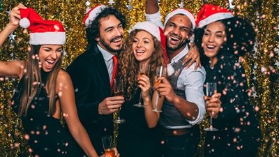 ليلة رأس السنة 2020 | أفكار ممتعة وغير تقليدية للاحتفال بالـ Christmas في المنزل