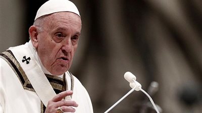 في رسالة السنة الجديدة.. البابا ينتقد العنف ضد المرأة