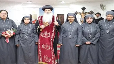 تكريس 5 فتيات للخدمة في إيبارشية طما 