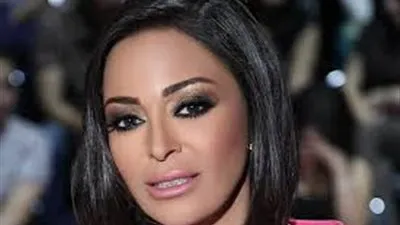  داليا البحيري: موت بنتي رسالة من ربنا (فيديو)