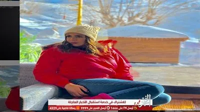إسراء عبدالفتاح مع ابنتها تمارا بزي 