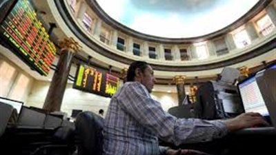 تعرف على قائمة القطاعات الأكثر تداولا بالبورصة خلال تعاملات هذا الأسبوع