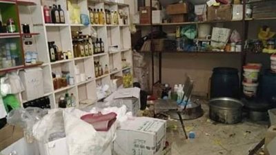 تفاصيل مداهمة مصنع مستحضرات تجميل لأطباء مشهورين بالمهندسين